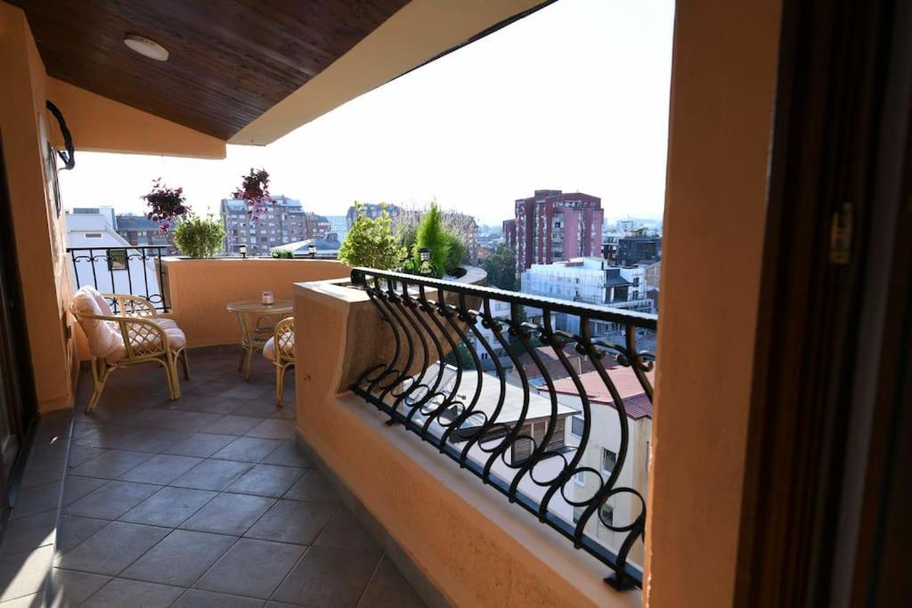 The White Soap Rooftop Üsküp Dış mekan fotoğraf